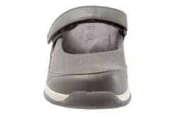 Arcadia -The Walking Company Shop 3110 01184 2200 040 5