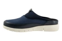 Aberdeen Sport -The Walking Company Shop 3110 01184 2300 070 9