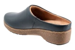 Arvada -The Walking Company Shop 3110 01184 2302 070 6