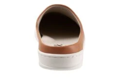 Auburn -The Walking Company Shop 3510 01184 2151 554 6