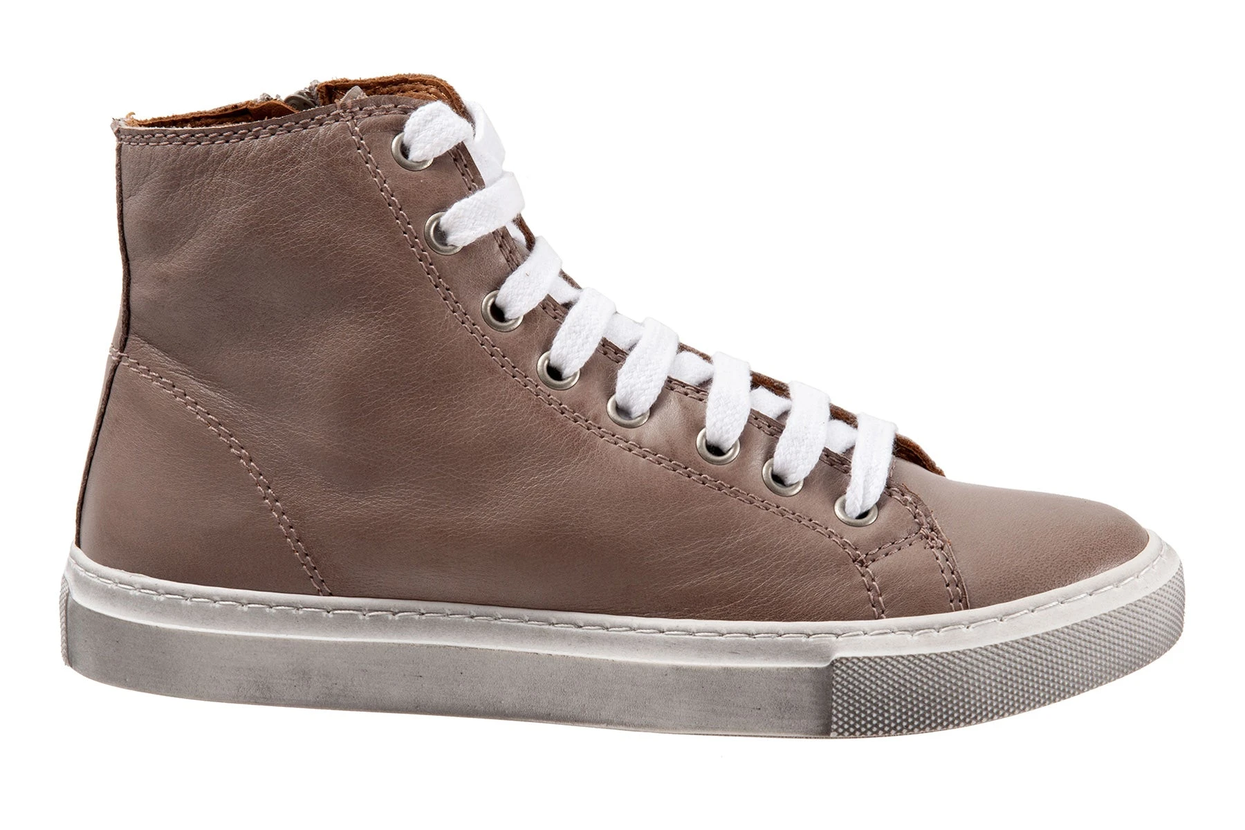 Riley 10 Riley - Image 8