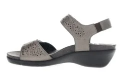 Wanda -The Walking Company Shop 3610 00554 2203 015 3