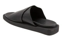 Jesse 17 Jesse -The Walking Company Shop 3610 01489 2105 060 8