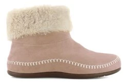 Aspen -The Walking Company Shop 5795 02901 2005 127 3