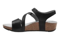 Genevieve -The Walking Company Shop Abeo Genevieve Black 147 6 7926616e ef97 46f8 806a e7416d2ef7bd