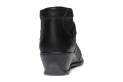 Allegra -The Walking Company Shop Zoom 2244e4ef 52ce 4ab0 a1fe ec27ec97e02a